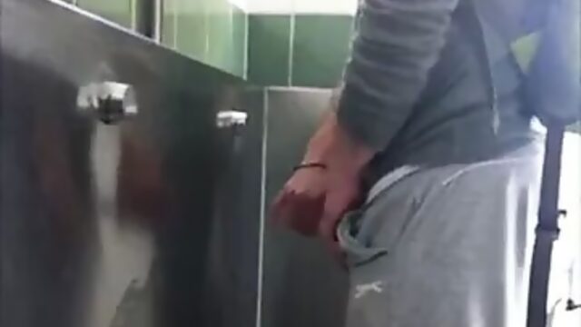 Str8 spy urinal