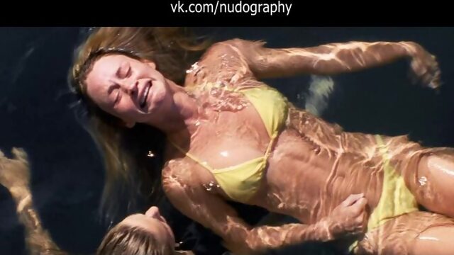 Кэмерон Ричардсон (Cameron Richardson) в фильме "Дрейф" (Open Water 2: Adrift, 2006, Ганс Хорн)