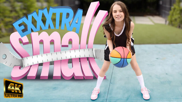 Exxxtra Small 4k - 2023-06-08 - Sia Wood , Danny Mountain - Petite Dunk