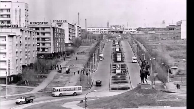 Элиста 100 лет назад и в годы СССР.