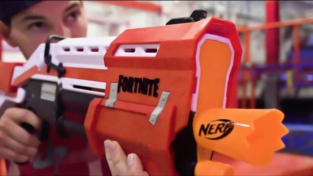 [Dude Perfect] Nerf Fortnite Blasters Battle | Dude Perfect